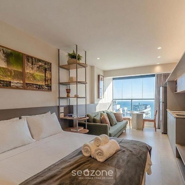 Studio moderno a poucos metros da praia LIV1202