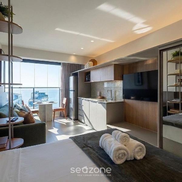Studio moderno a poucos metros da praia LIV1202 - Foto 2