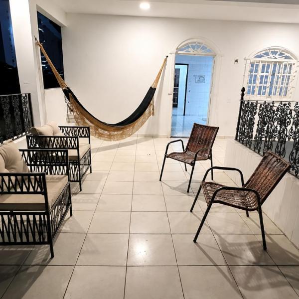 Encantos do Mar Hostel