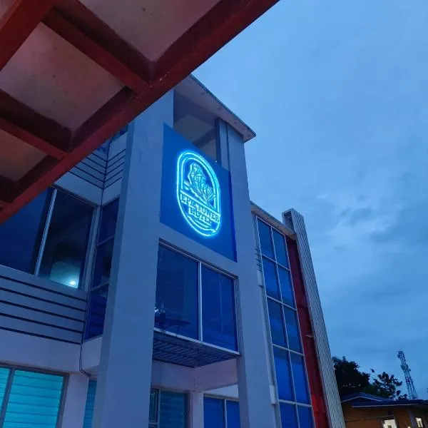 Alfonso में, होटल EPM Tower Hotel and Events Place
