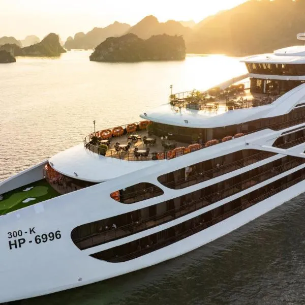 Diana Cruises Halong Bay - Luxury by Venus Group, hotel a Ha Long