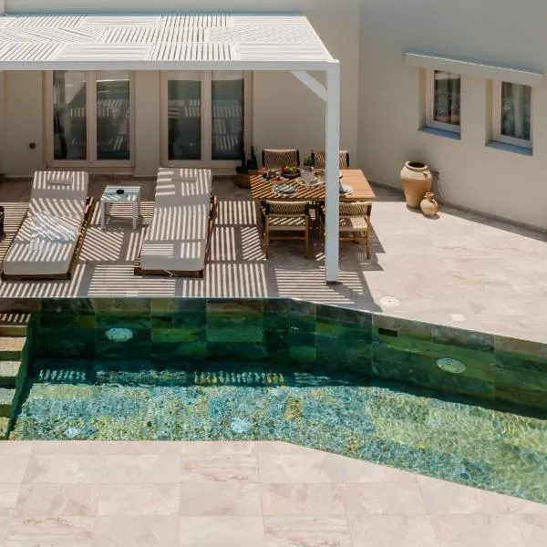 Kalimera Karpathos Luxury Villas, hotel din Afiartis