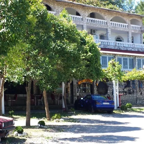 Guesthouse Mala Venecija, готель у місті Вірпазар