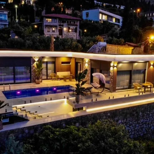 Vatër by the lake, hotel di Shirokë