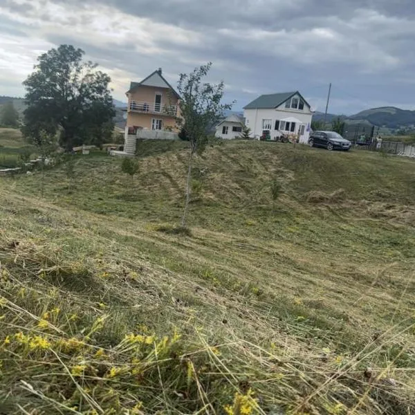 Jezerina: Šavnik şehrinde bir otel