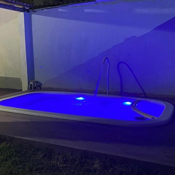 Casa com Piscina e Área de Lazer a 12 minutos da Praia!
