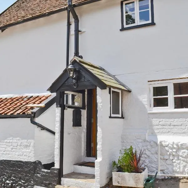 Walnut Cottage, хотел в Sproughton