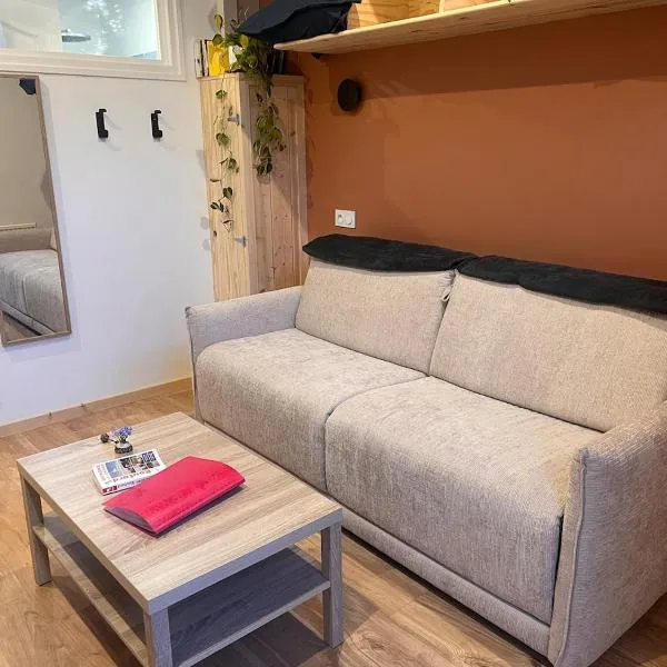 Studio Questembert, hotel in Questembert
