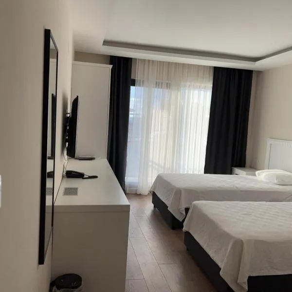 Dada Otel, hotel en Ezine