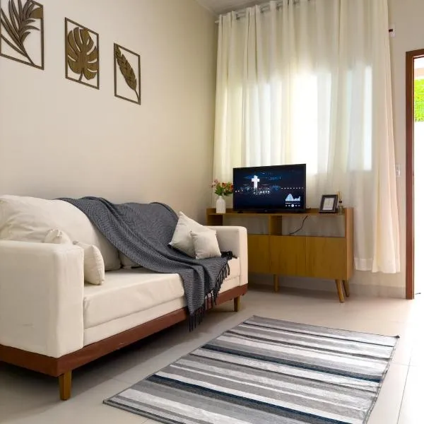 Casa 02 - Aconchegante e cheia de estilo - 5 min do centro, hôtel à Alta Floresta