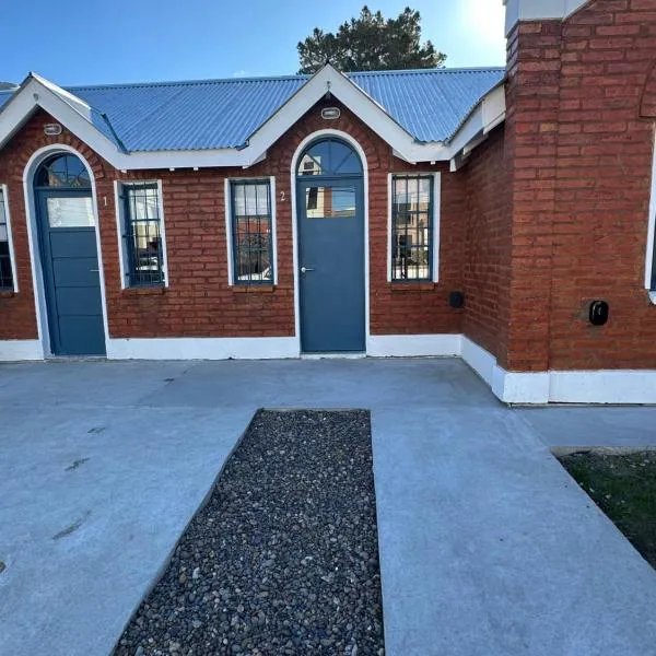 Solymar Alojamiento, hotel in Puerto Madryn