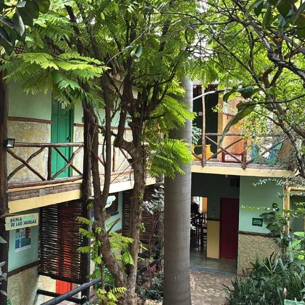 Hostal Doña Chava, hôtel à Pedernales