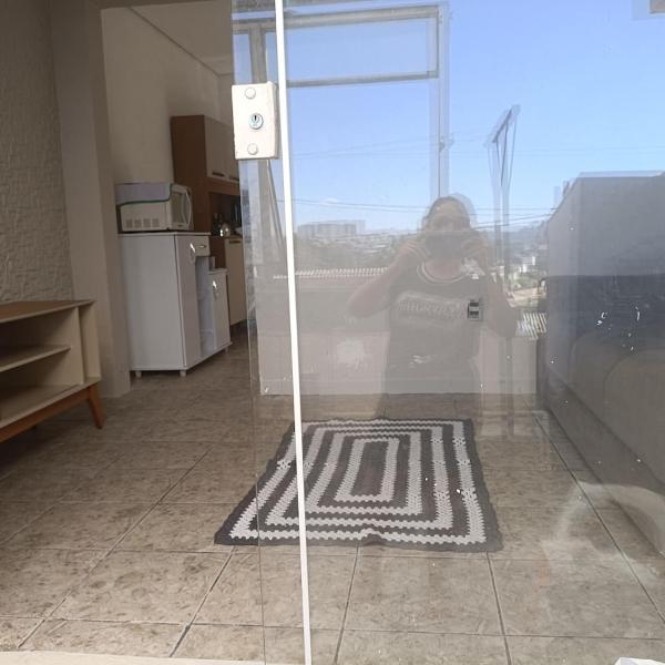 Casa Aconchego em excelente localização comercial. - Foto 3