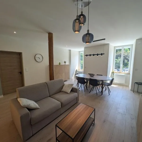 Cozy apartment in Briançon, hotelli kohteessa Briançon