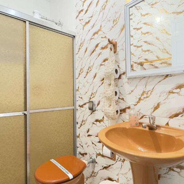Casa terrea perfeita 100 m da praia do Arpoador, com piscina, aquecida churrasqueira, ar condicionado e 4 quartos - Foto 3