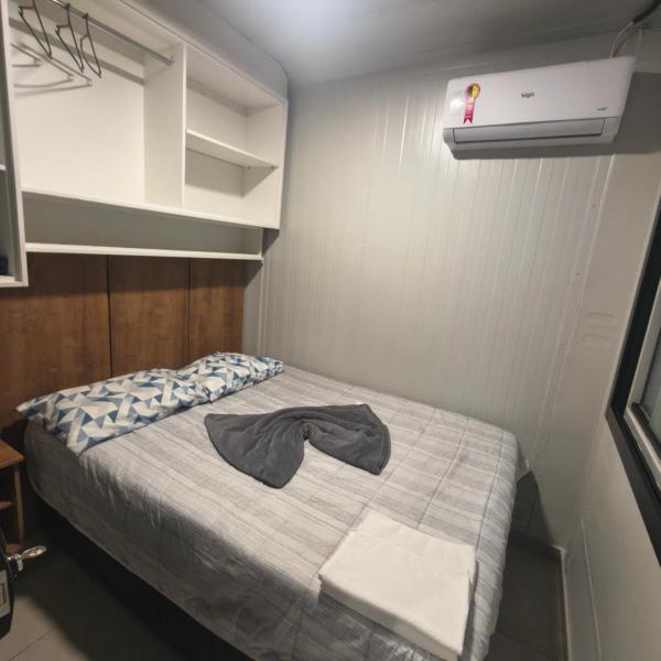 Studio 1 com Ar condicionado Quente e Frio Completo perto de tudo WIFI e lavanderia - Foto 2
