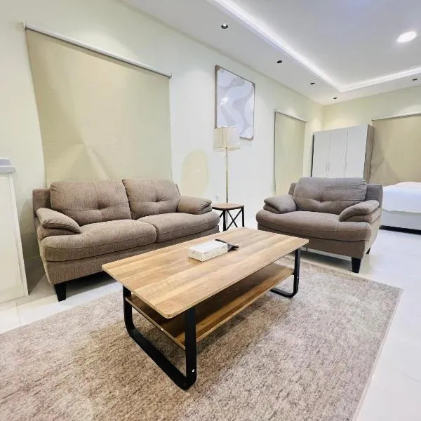فـيليج سـانـسـت Village Sunset, hotel in Al Namas