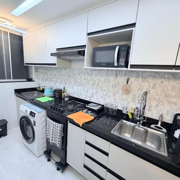 Apartamento reformado, confortável e perto de tudo - Foto 5