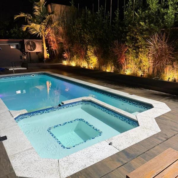 Casa de Praia Com Piscina Aquecida, Ar-condicionado, Cervejeira, Wi-fi e muito mais