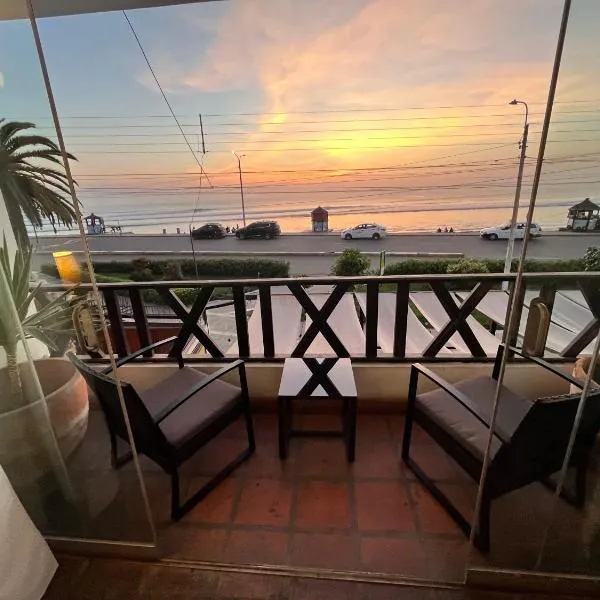 Club Colonial Hotel, מלון בהואנצ'אקו