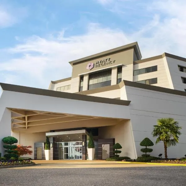 Hyatt Regency Suites Atlanta Northwest, hotel in Atlanta