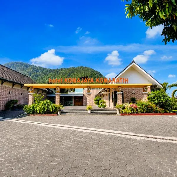 Hotel O near Tawangmangu Wonder Park formerly Komajaya Komaratih, hotel v destinácii Karanganyar