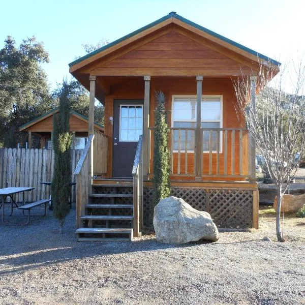 Oakzanita Springs Camping Resort Cabin 2, hotel in Mount Laguna