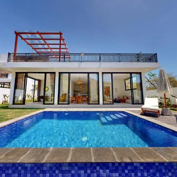 Villa Bacchanalia - 2 bedrooms-Pool-Garden-Rooftop: Amed'de bir otel