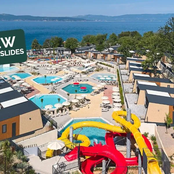 Aminess Style Camping Atea Glamping & Holiday Homes, хотел в Нивице