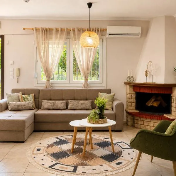 Yellow Tulip Apartment, Cozy Village Stay near Thessaloniki, khách sạn ở Melissochórion