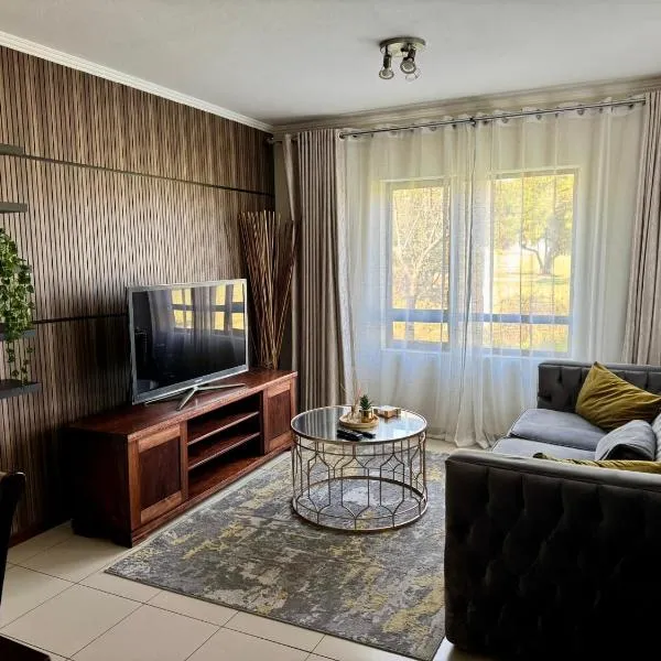 2 bedroom apartment Jackal creek golf estate, hotel in Roodepoort