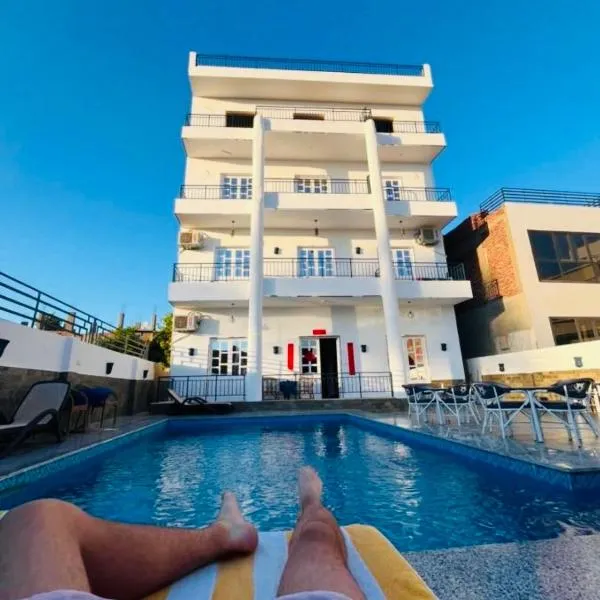 Happiness Guest House, hotel u gradu 'Luxor'