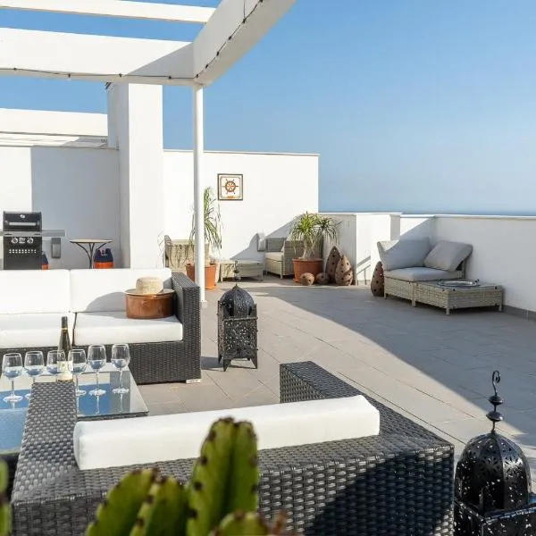 Amazing Penthouse in Costa del Sol, hotel in Rincón de la Victoria