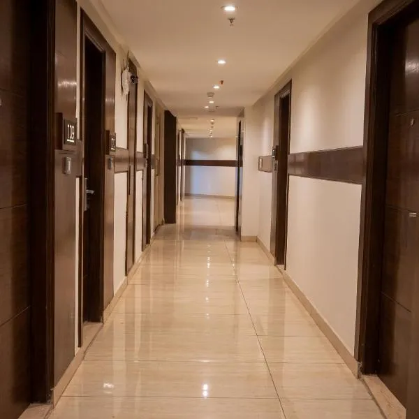 The Chapter Hotel, Vasant Kunj Opposite Fortis Hospital Near ILBS photo 2