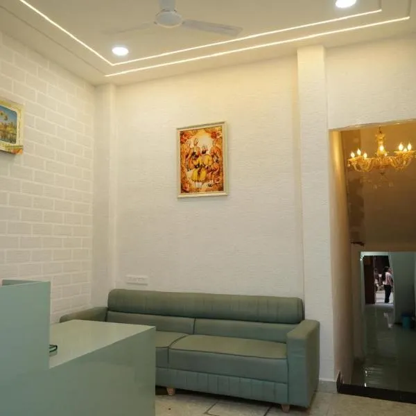 Hotel Grand Royal Sandhu