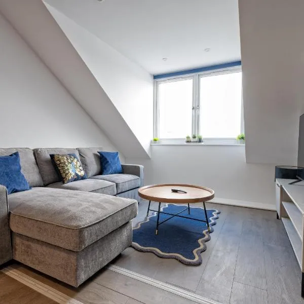 The Navy House | Luxury Family Apartment, hotel u gradu Vitstejbl