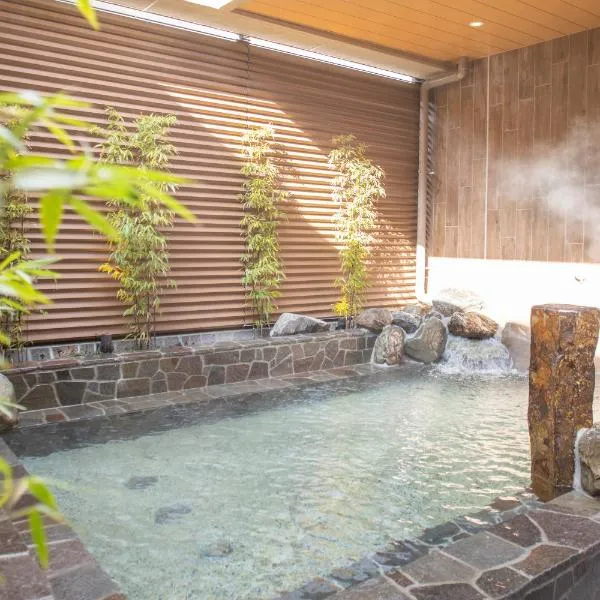 Viesnīca Dormy Inn Kobe Motomachi Natural Hot Springs pilsētā Kobe