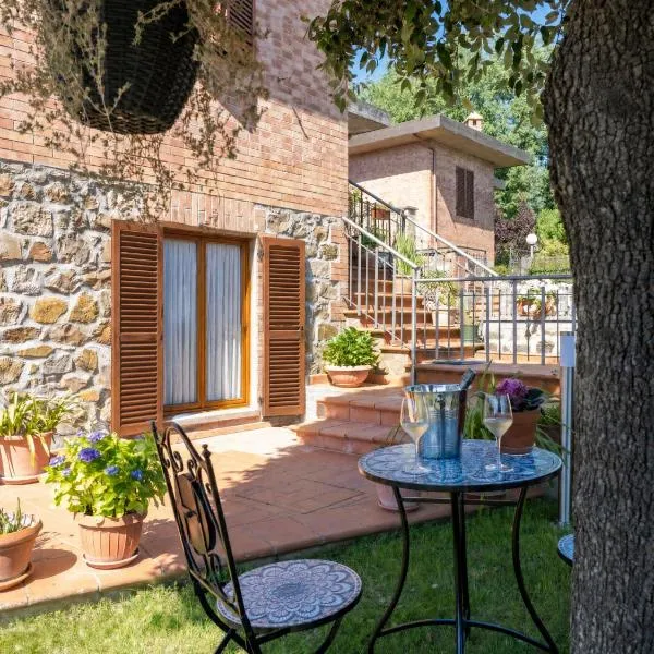 Casa Vacanze L'Albergheria, Hotel in Montalcino