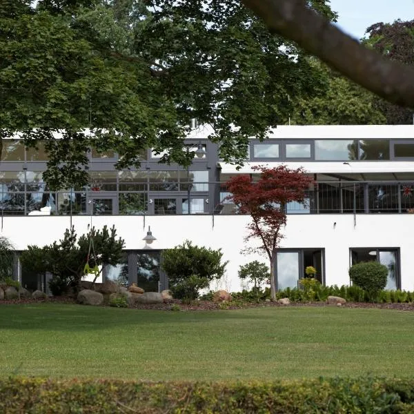 Wassersport-Appartements am Stößensee, hotel v Berlíně