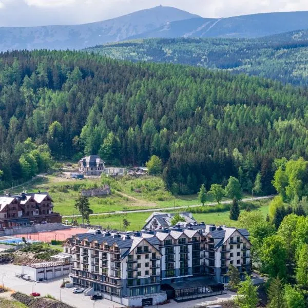 KAZALNICA Aparthotel & Resort, Sosnówka-Karpacz, hotel di Sosnowka