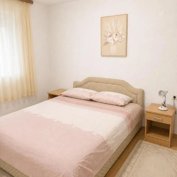 Apartman Suzana, hotel in Šušanj