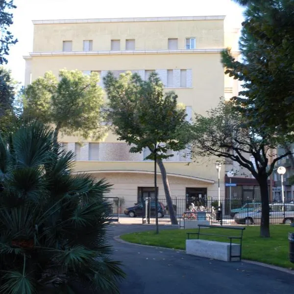 Phi Hotel Ambra, hotel a Pescara