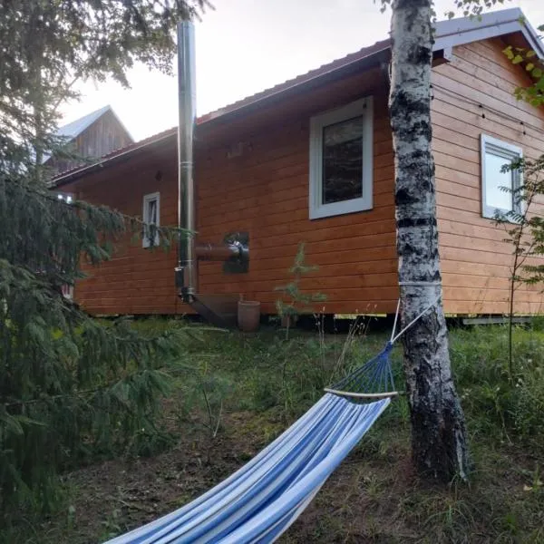 Frącki में, होटल Stacja Hańcza - domek z kominkiem oraz sauna wolnostojąca