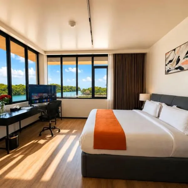Wyndham Garden Belize City Grand Resort – hotel w mieście Belize City