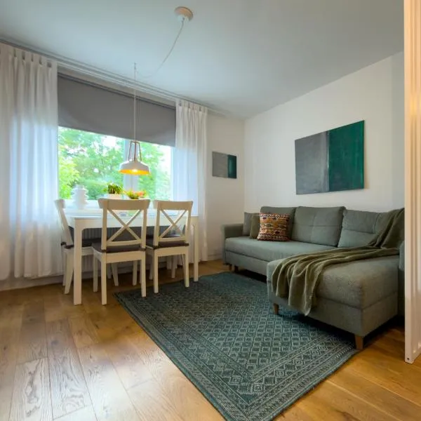 URBAN APARTMENTS No 4 - Air Condition - Garden - Free Parking, hotel in Chorzów