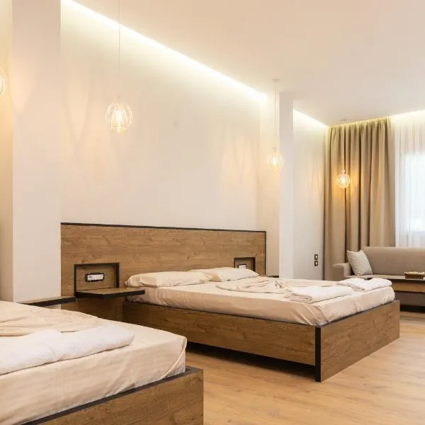 Ambra & Arber Hotel, hotel en Bogovë