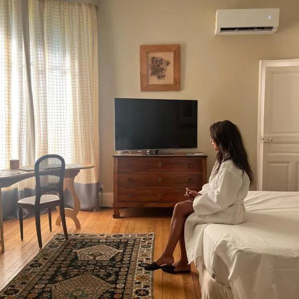 Les Suites de L’Opéra, hôtel à Vichy