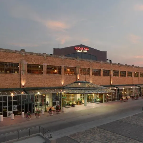 Crowne Plaza Indianapolis-Dwtn-Union Stn by IHG: Indianapolis şehrinde bir otel