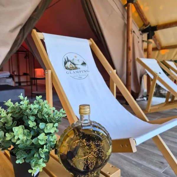 Glamping Lake Escape, hotel di Virpazar