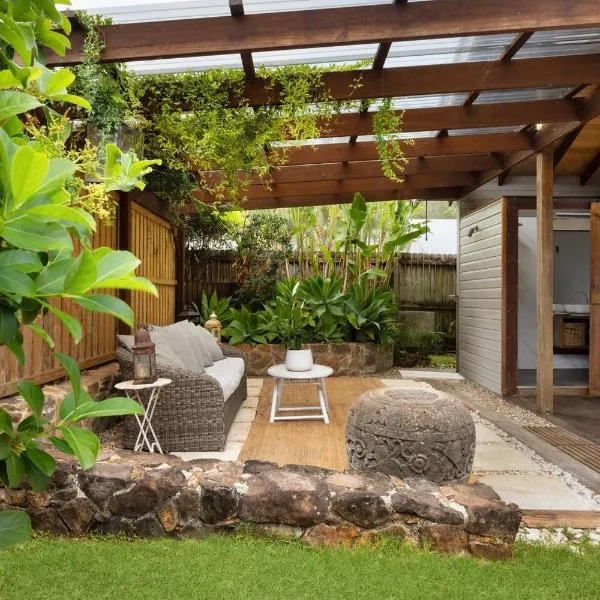 Mini Mullum Studio Retreat โรงแรมในมัลลัมบิมบี